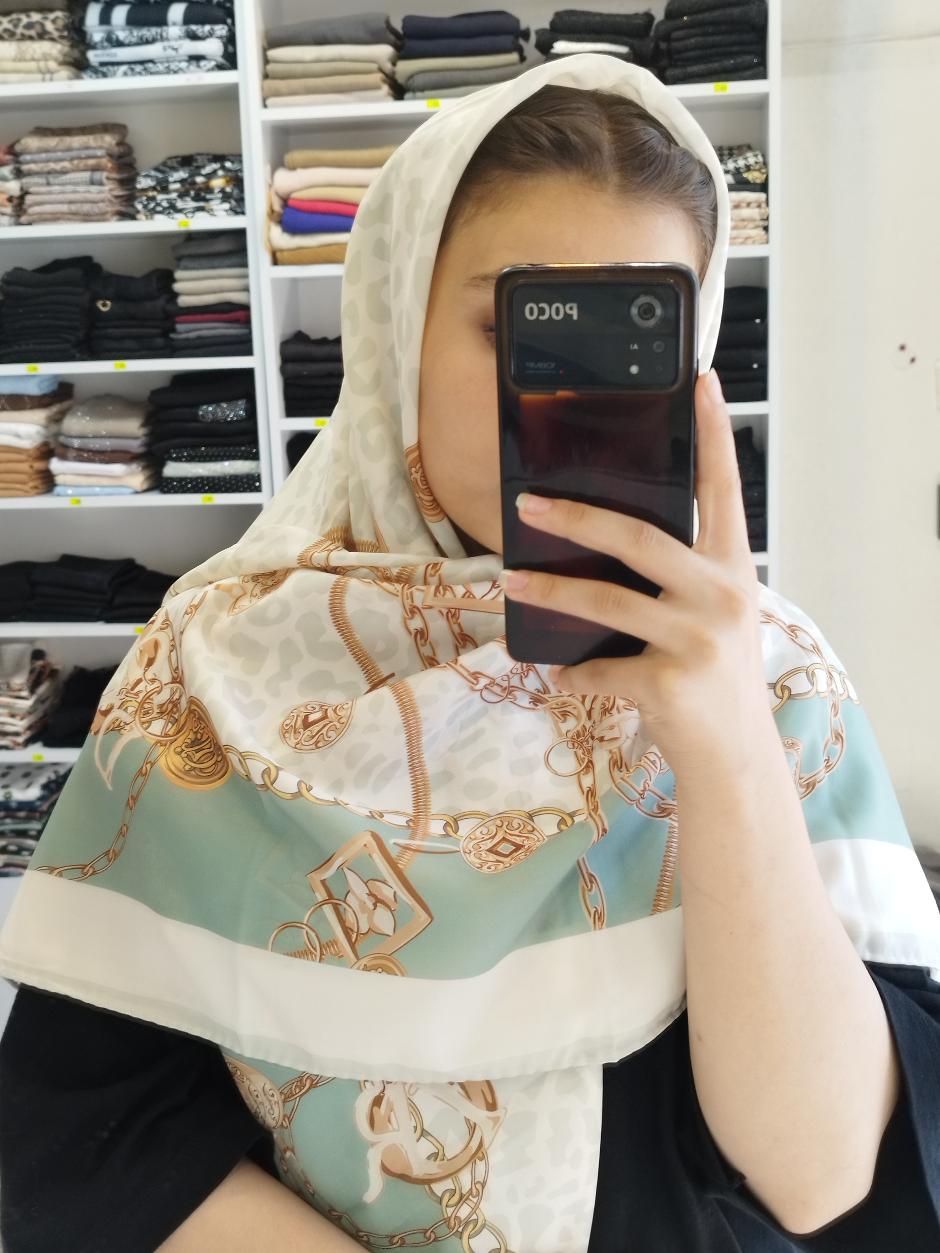 روسری حریر مجلسی طرح پلنگی زنجیری